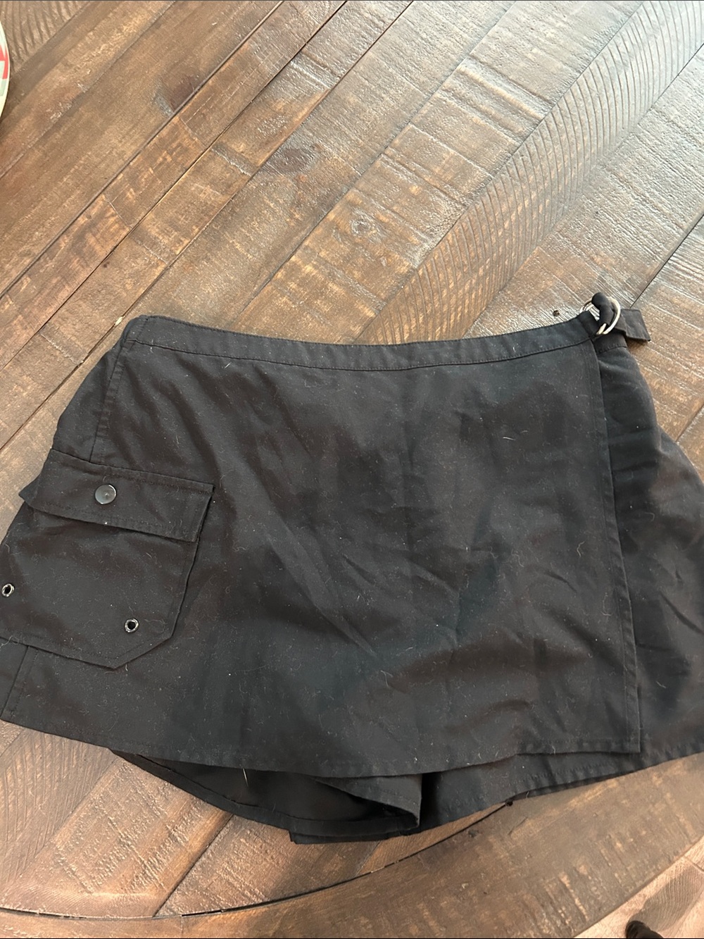 Black Women's Athletic Skort with Side Pocket